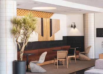 The Emily Hotel hotel thumbnail 3