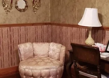 Historic Philip Houston House hotel thumbnail 8