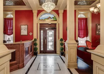 Historic Elgin Hotel hotel thumbnail 2