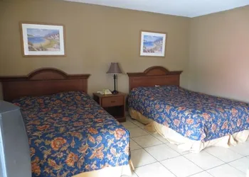 Travel Inn & Suites hotel thumbnail 2