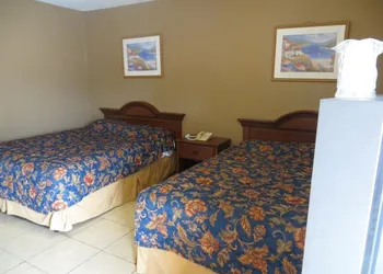 Travel Inn & Suites hotel thumbnail 3