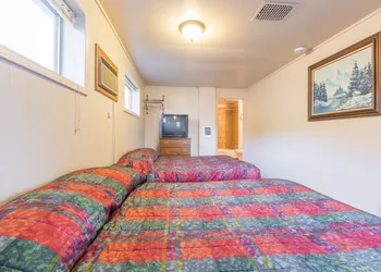 Dayton Motel hotel thumbnail 5