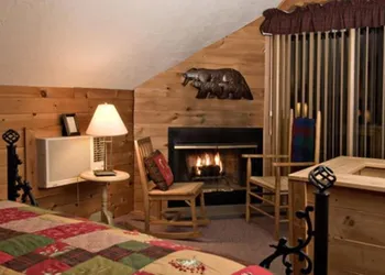 Inn at Ellis River hotel thumbnail 6