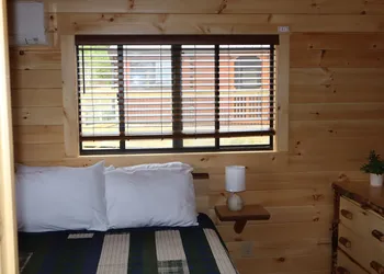 Cowan Creek Lodges hotel thumbnail 7