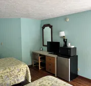 M22 Inn Suttons Bay hotel detail image 3