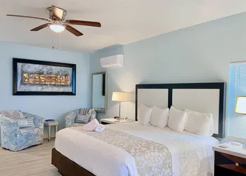 Organic Beach Retreat hotel thumbnail 5