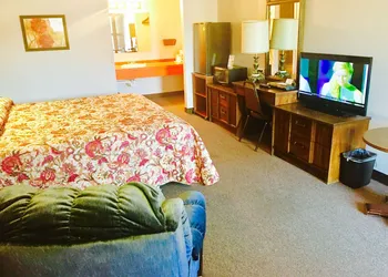 Rock City Motel hotel thumbnail 4
