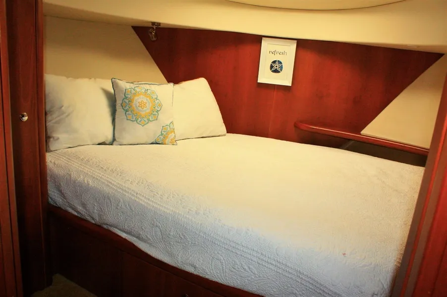 Dockside Boat & Bed Long Beach hotel detail image 6