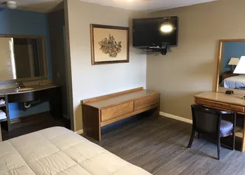 Vernon Inn Motel hotel thumbnail 3