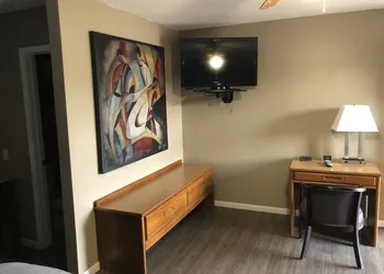 Vernon Inn Motel hotel thumbnail 7
