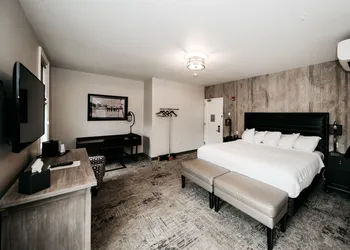 The Railroad Inn hotel thumbnail 8