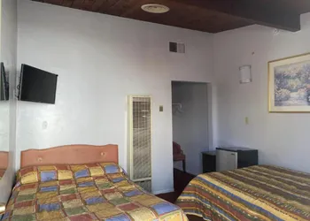 Santa Fe Motel Tehachapi by Hotel O hotel thumbnail 6