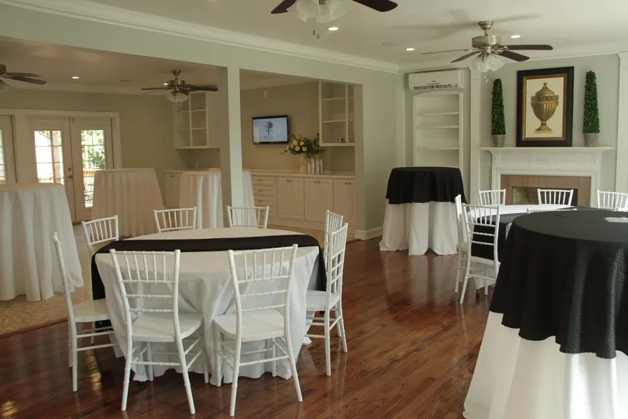 The Oaks Bed and Breakfast hotel detail image 2