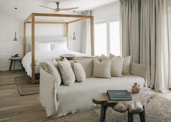 The Surfrider Malibu hotel thumbnail 8