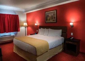 Skyline Hotel & Casino hotel thumbnail 3