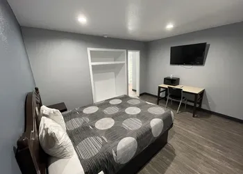 Cornett Motel hotel thumbnail 8