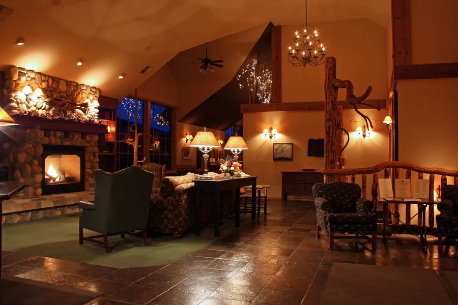 Mountain Lake Lodge hotel detail image 2
