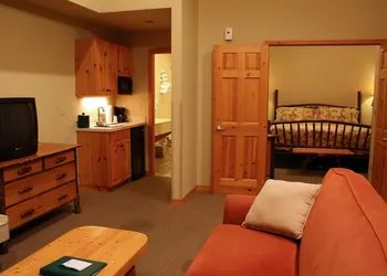 Mountain Lake Lodge hotel thumbnail 7
