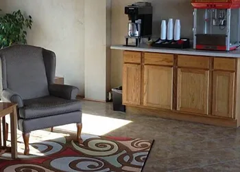Cottonwood Inn hotel thumbnail 2