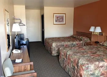 Cottonwood Inn hotel thumbnail 7