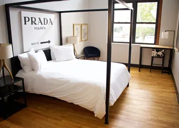 Hotel Grinnell Downtown, an Ascend Collection Hotel hotel thumbnail 7