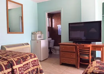 El Rancho Motel hotel thumbnail 2
