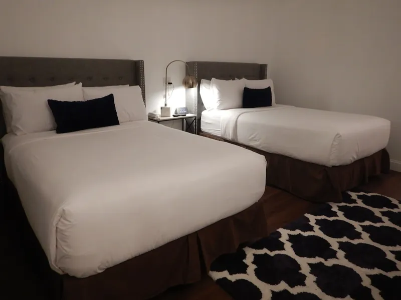 Carriage House hotel detail image 6