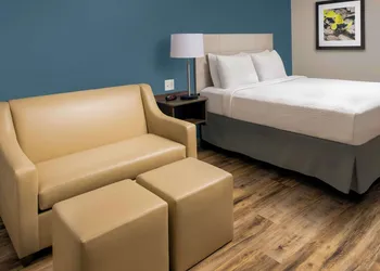 WoodSpring Suites Cherry Hill hotel thumbnail 5