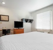 Extended Stay America Select Suites Tampa Brandon East hotel detail image 7