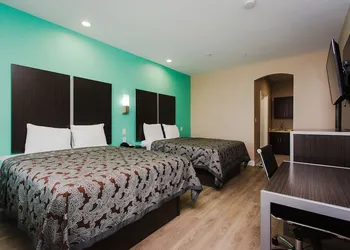 Palace Inn and Suites - Willowbrook Mall hotel thumbnail 7