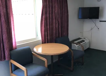 Kings Lodge Motel hotel thumbnail 8