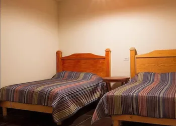 Consul Suites hotel thumbnail 7