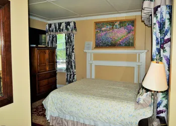Bellevue Manor hotel thumbnail 4
