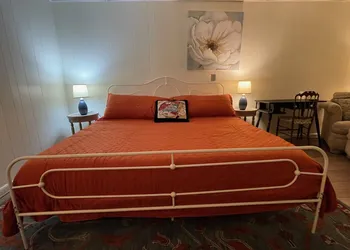 The Wayside Inn hotel thumbnail 7