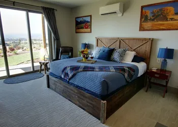 Bella Collina Bed & Breakfast hotel thumbnail 8