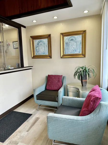 Whistling Pines - Daily & Extended Stay, Elizabeth City hotel detail image 6