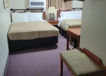 Lake Stop Resort hotel thumbnail 3