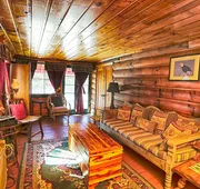 Gold Mountain Manor Bed and Breakfast hotel detail image 7