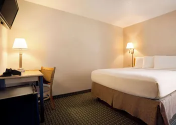 Travelodge by Wyndham Edgemont hotel thumbnail 3