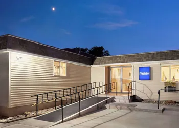 Travelodge by Wyndham Edgemont hotel thumbnail 8