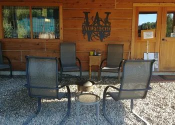 Wolfwood Guest Ranch hotel thumbnail 3