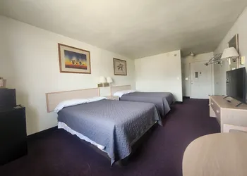 Mountain View Motor Inn LLC hotel thumbnail 3