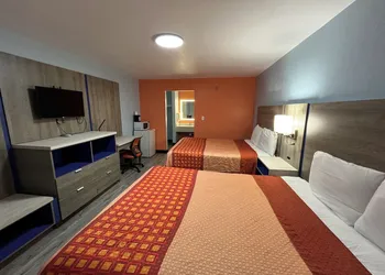 Lovington Inn hotel thumbnail 8