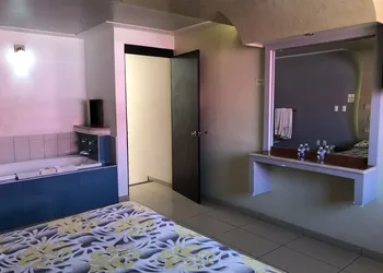 Hotel & Villas 7 hotel thumbnail 8