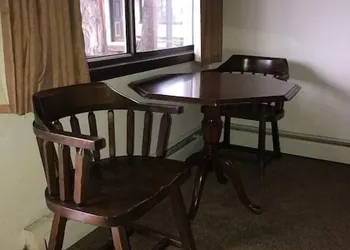 Bunkhouse Motel hotel thumbnail 8