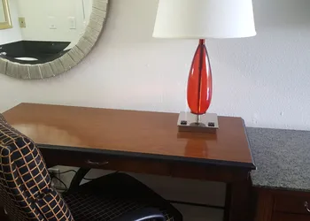 Flamingo Inn Long Beach hotel thumbnail 2