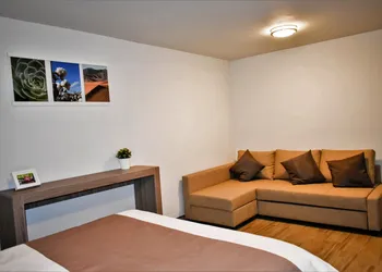 California Comfort and Suites hotel thumbnail 4