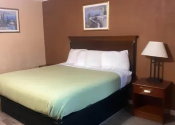 Travel Inn hotel thumbnail 8