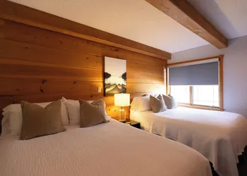Terrace Suites hotel thumbnail 8