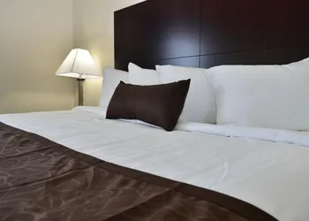 Cornerstone Inn & Suites hotel thumbnail 8